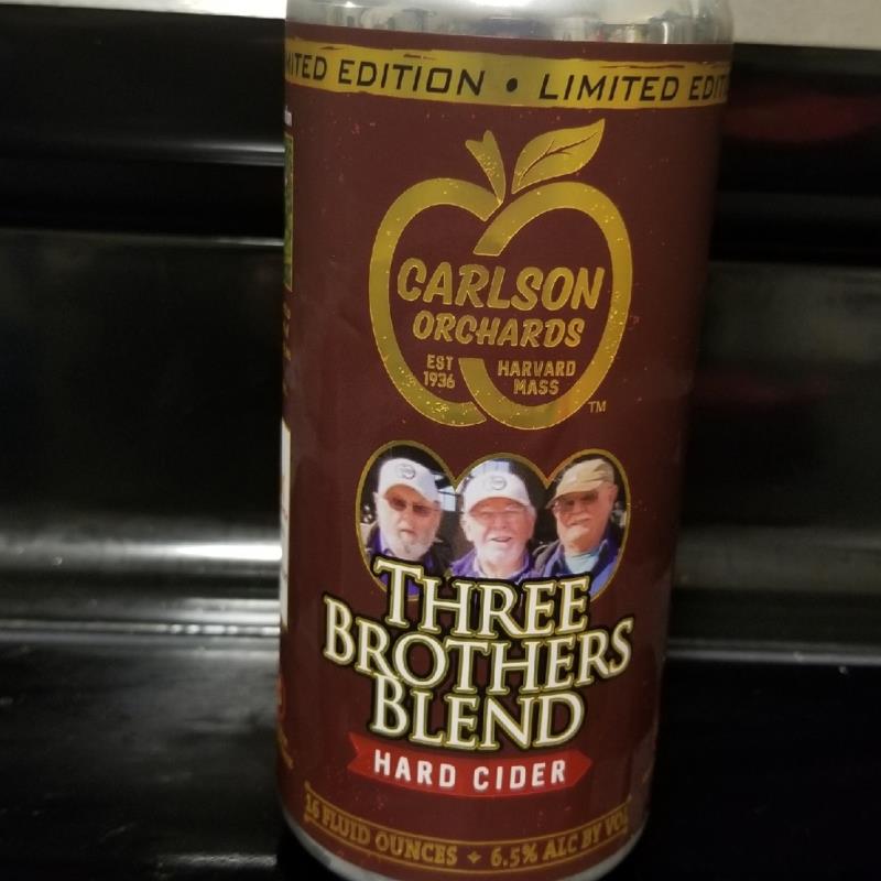 picture of Carlson Orchards Three Brothers Blend submitted by LucyArsenault