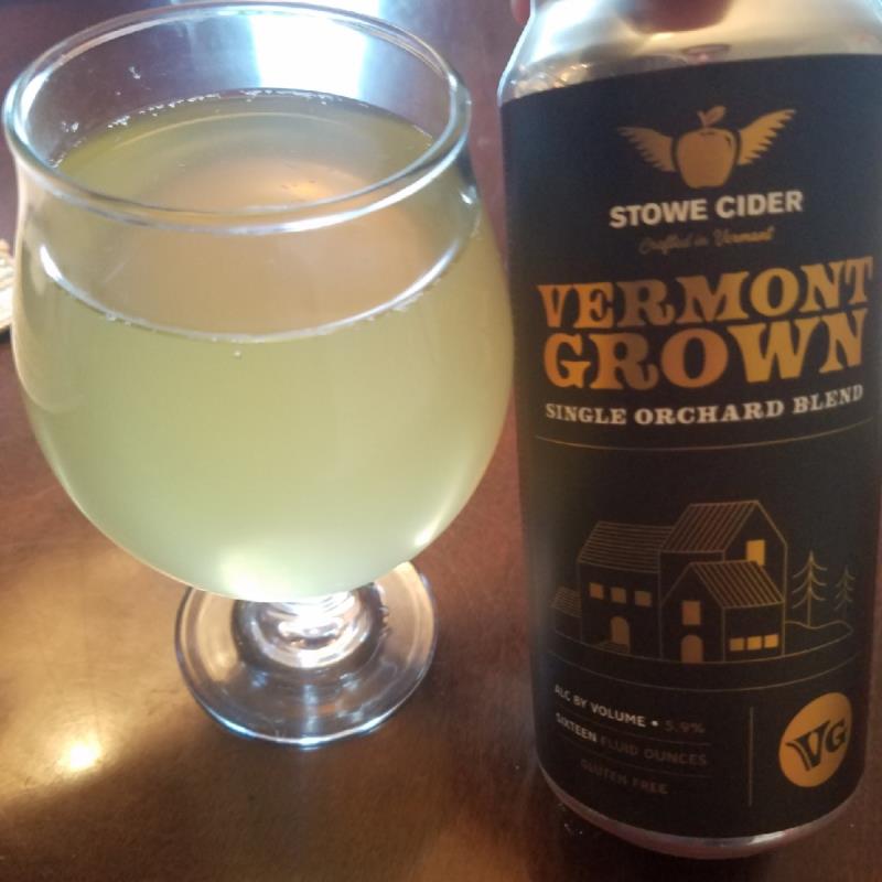 picture of Stowe Cider Vermont Grown: Single Orchard Blend submitted by ConnCider