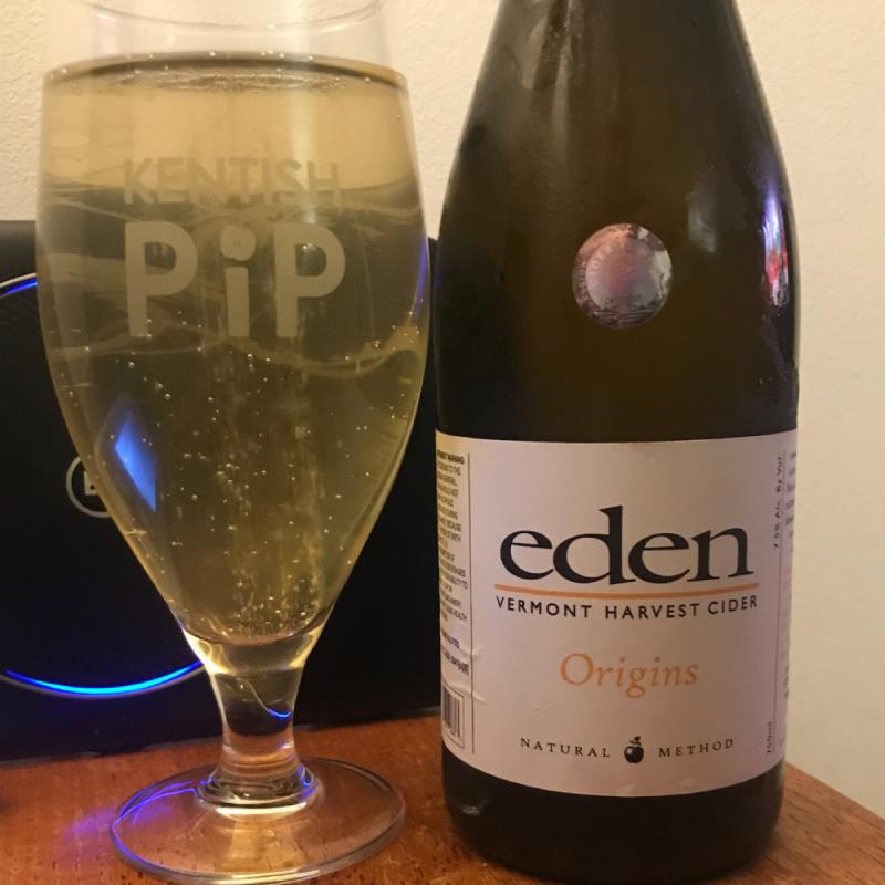 picture of Eden Cider Vermont Harvest Cider submitted by Judge