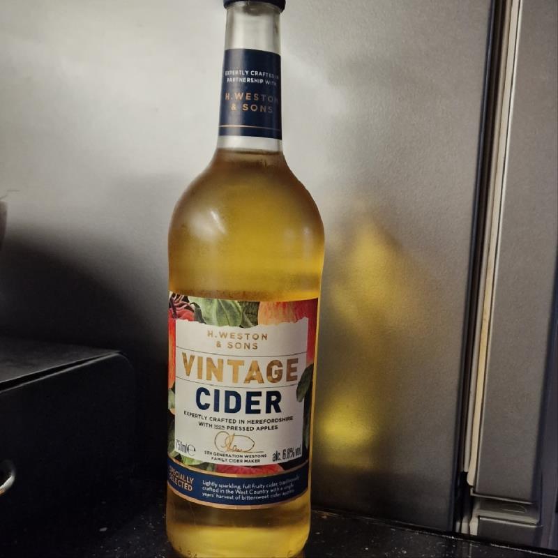 picture of Westons Cider Vintage cider 2022 submitted by RichardH22