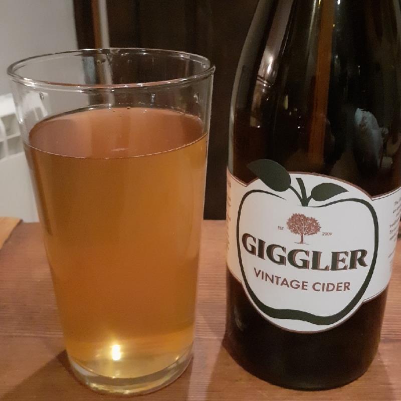 picture of Giggler Vintage Cider submitted by Imp