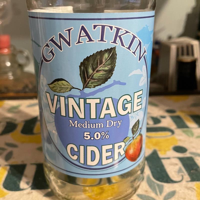 picture of Gwatkin Cider Company Vintage Medium Dry submitted by Grufton