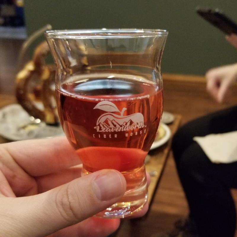 picture of Snowdrift Cider Co. Wild Red submitted by sloth768